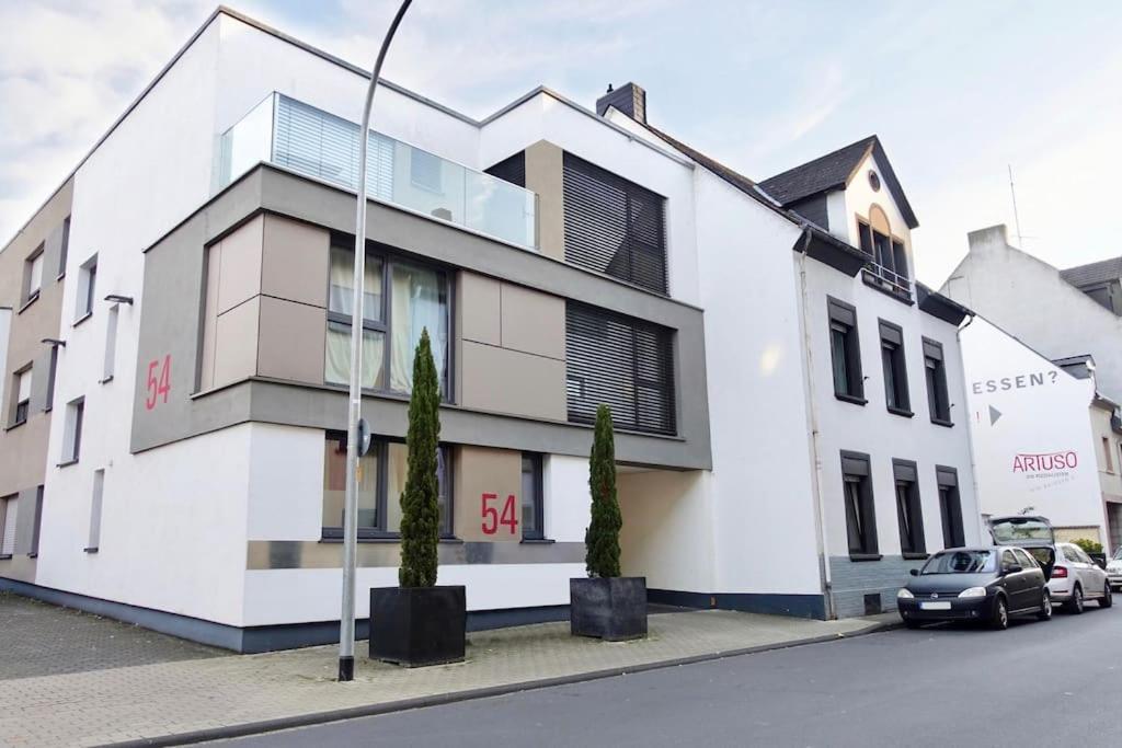 Modernes Apartment Mit Privatem Stellplatz Wenige Minuten Von Der Innenstadt & Mosel Koblenz  Buitenkant foto